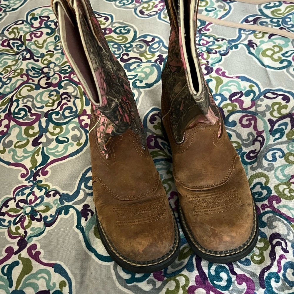 Women’s ariat cowboy boot